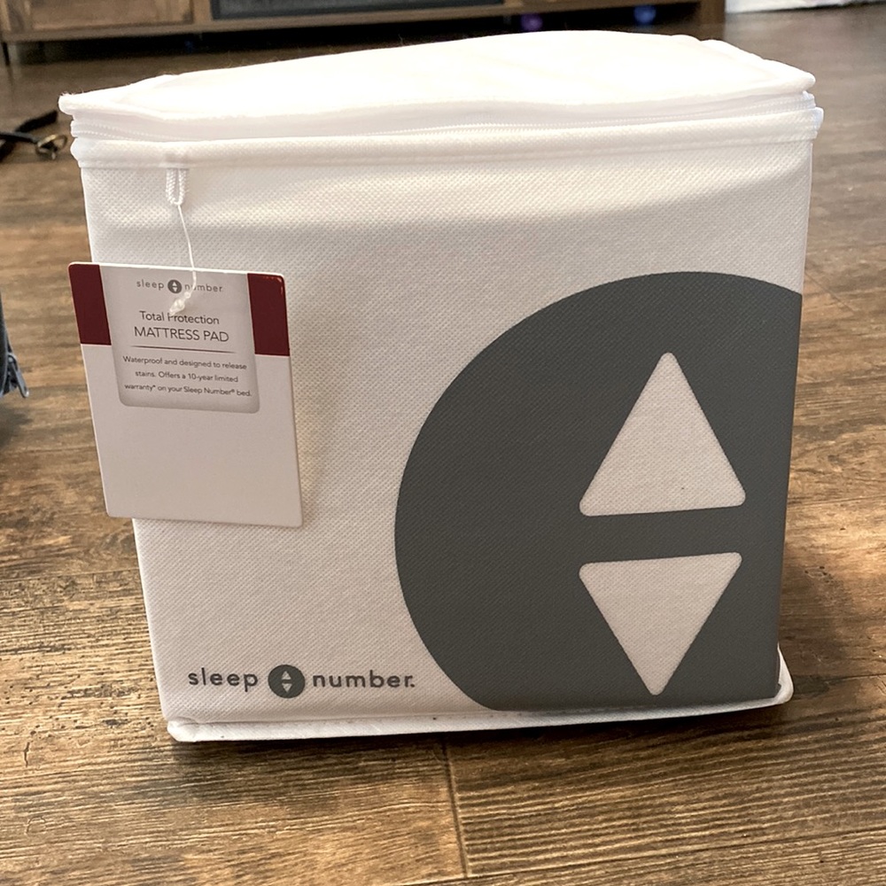 Sleep Number Split King mattress protector